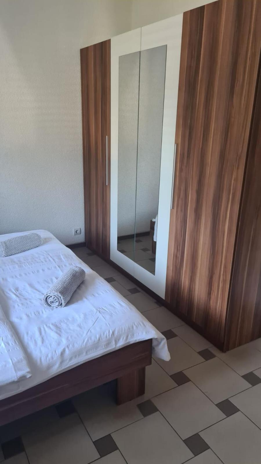 Apartment Afrika Макарска Екстериор снимка